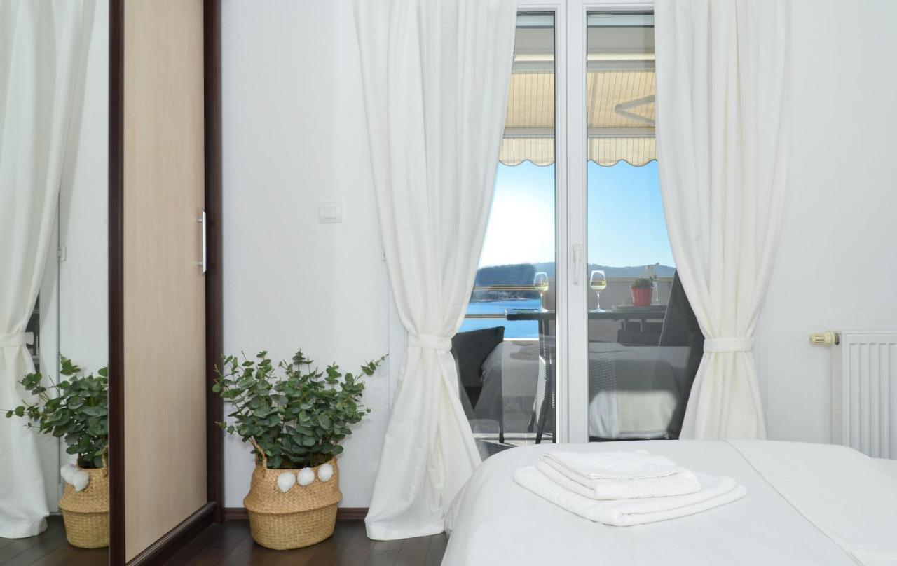 טרוגיר Copacabana Beach Apartments מראה חיצוני תמונה