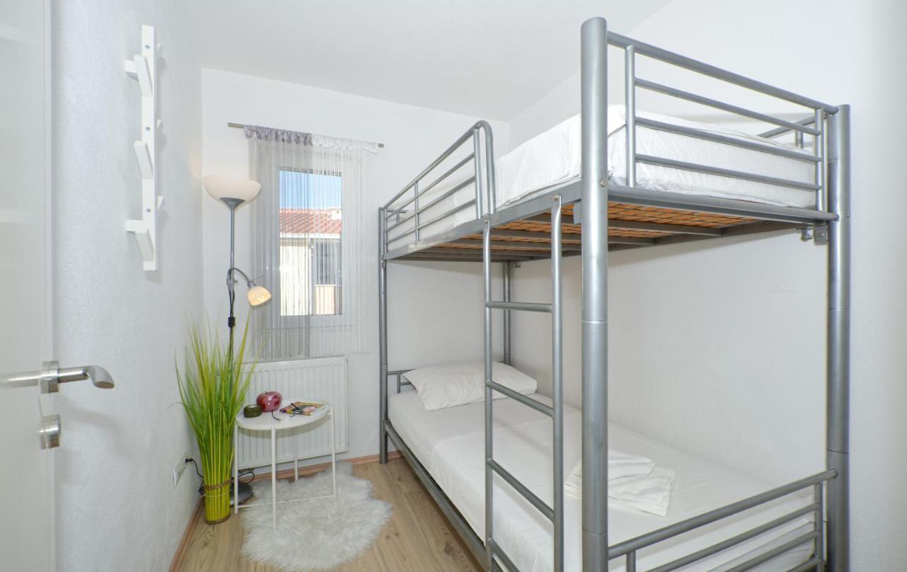 טרוגיר Copacabana Beach Apartments מראה חיצוני תמונה